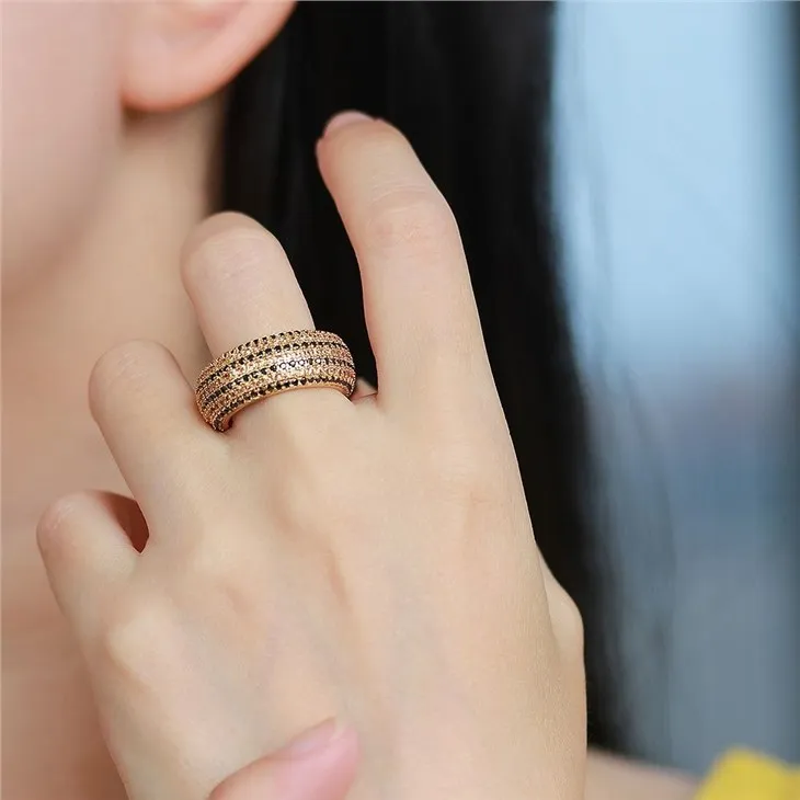 क्लासिक Cz माइक्रो प्रशस्त अँगूठी