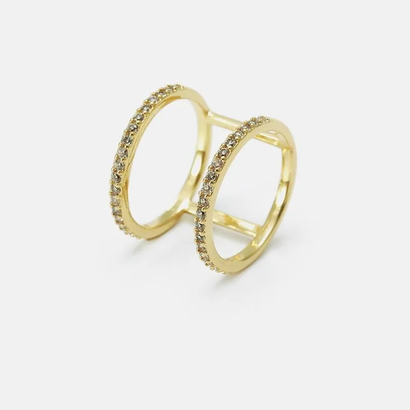 महिलाओं के लिए गोल्ड प्लेटेड फैशन रिंग