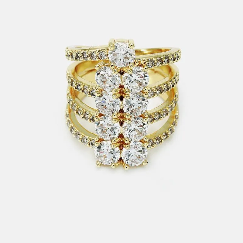 लक्ज़री डिज़ाइन फैशन रिंग सेट