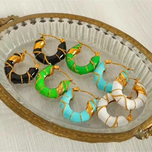 स्वभाव सेलिब्रिटी बालियां